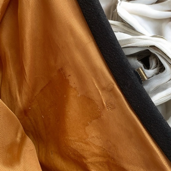 Vintage Black Fabric & Gold Evening Bag Clutch Purse Handbag Gold Latch Frame - Picture 9 of 9